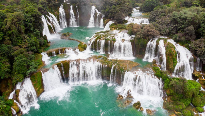 Ban Gioc Waterfall - Ba Be Lake 3 days 2 nights Ban Gioc Waterfall - Ba Be Lake 3 days 2 nights