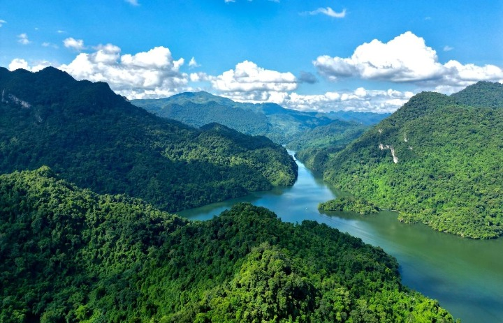 4babe_flycam_cleanup northern vietnam travel package