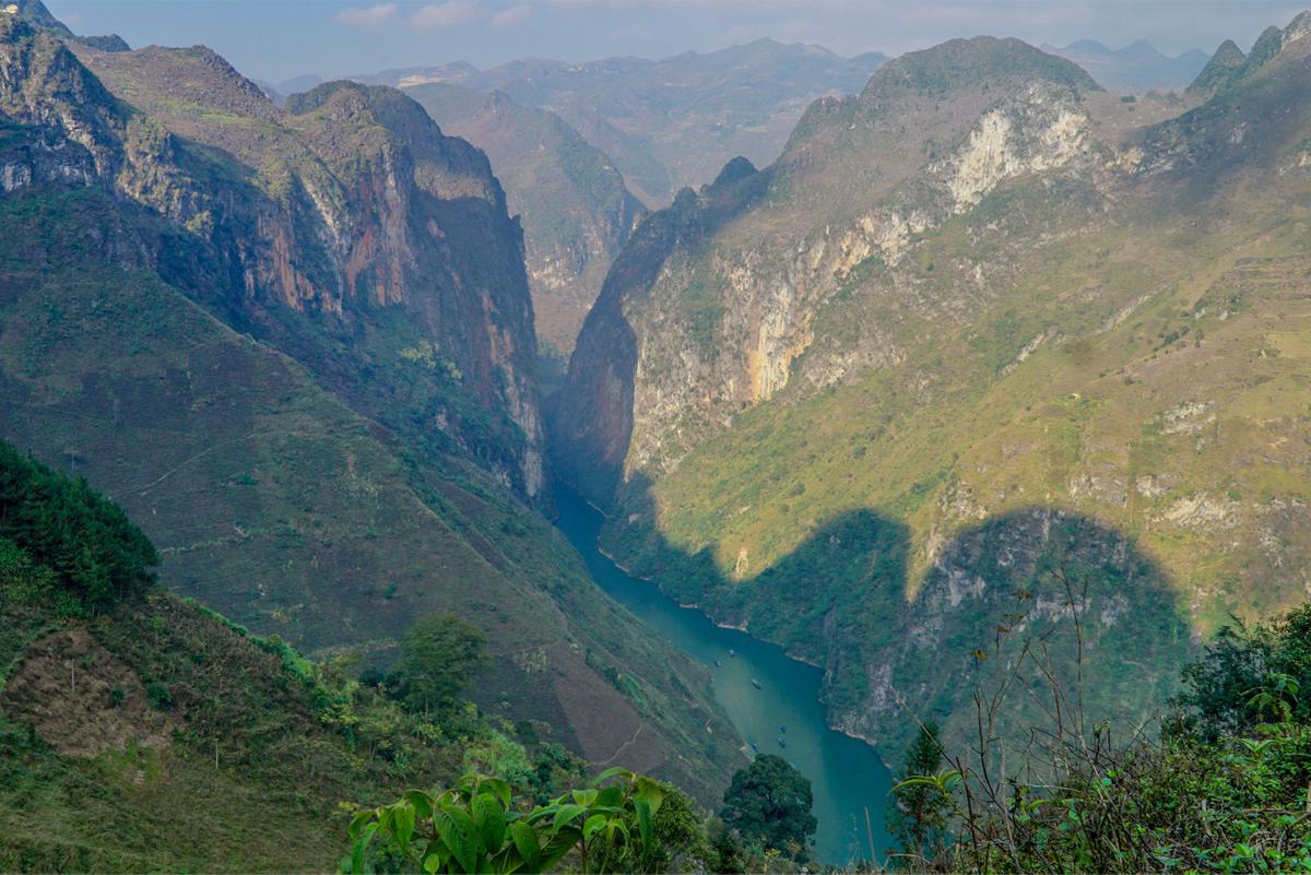 ha-giang-loop-ma-pi-leng-pass northern vietnam travel package