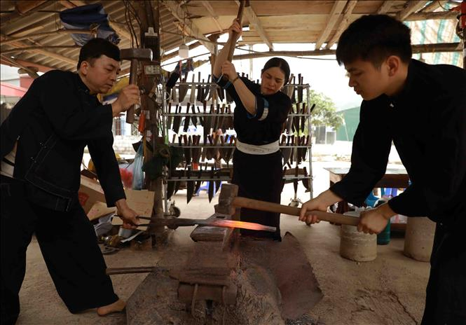 vna_potal_lang_ren_phuc_sen_-_cao_bang_stand_cleanup vna_potal_lang_ren_phuc_sen_-_cao_bang_stand_cleanup