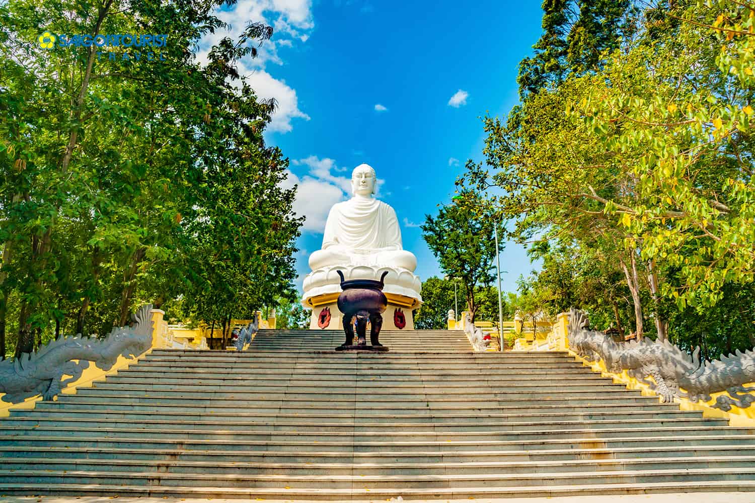 Long-Son-pagoda-saigontouristvietnam.com_ Long-Son-pagoda-saigontouristvietnam.com_