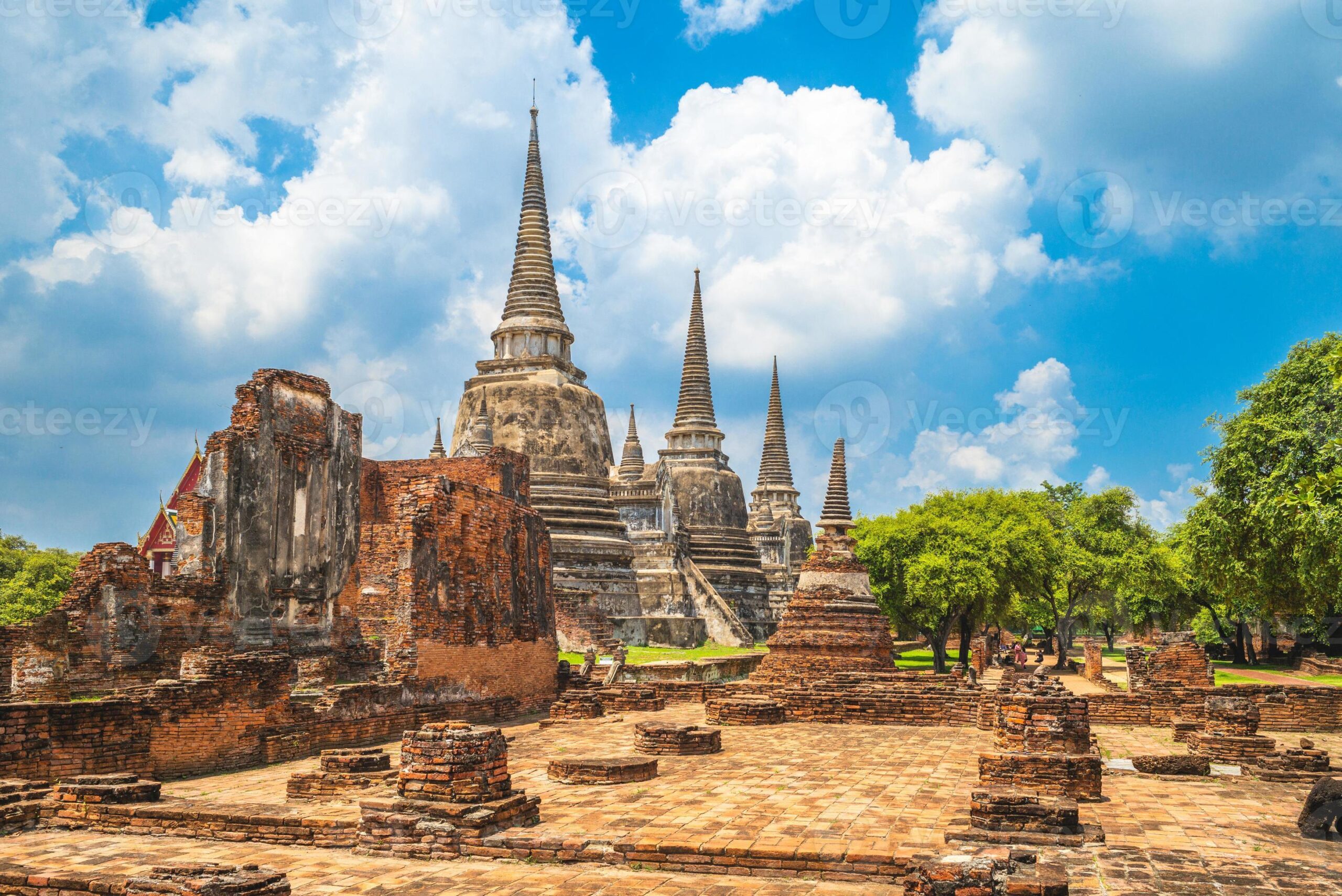 wat-phra-si-sanphet-at-ayutthaya-in-thailand-photo wat-phra-si-sanphet-at-ayutthaya-in-thailand-photo