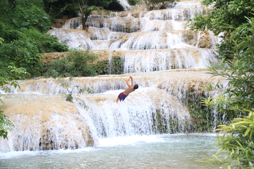 hieu waterfallPu Luong hieu waterfall Pu Luong